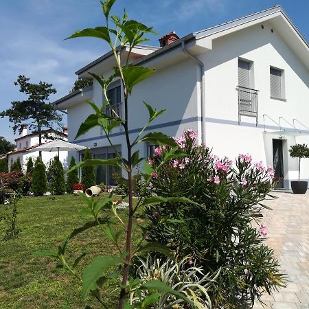 Apartma Majda Sežana Exterior foto